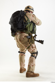 Photos Robert Watson Operator US Navy Seals Pose  2 fighting with knife standing whole body 0005.jpg